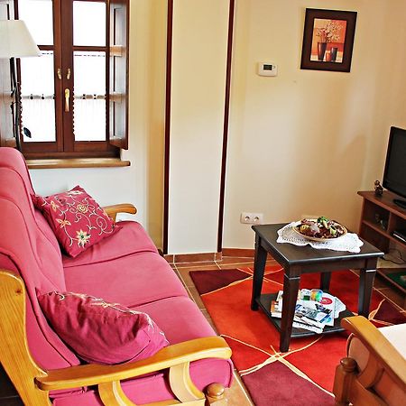 Apartamentos El Llago Boal Luaran gambar